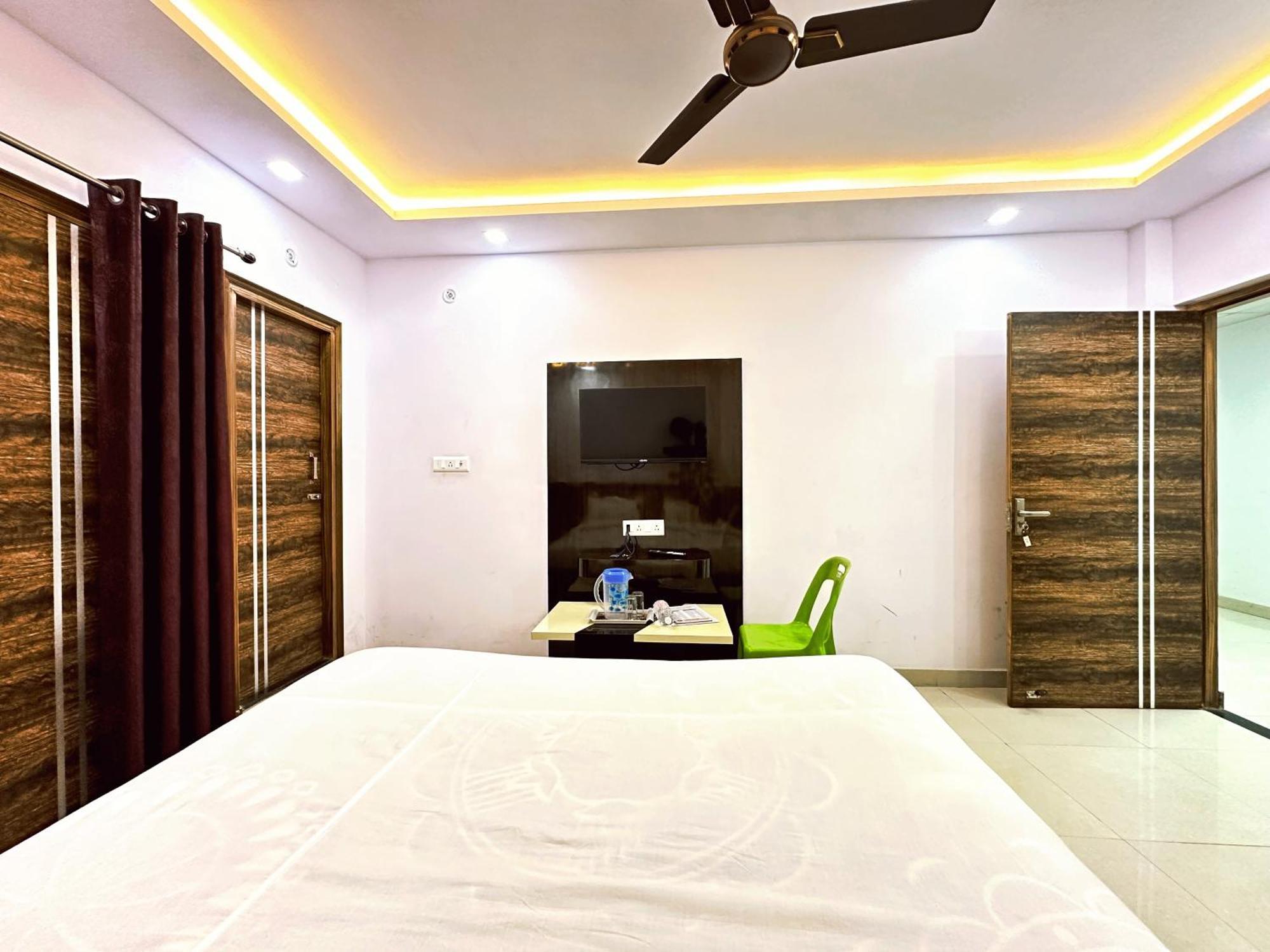 Hotel Pink Paradise Gorakhpur Exterior foto